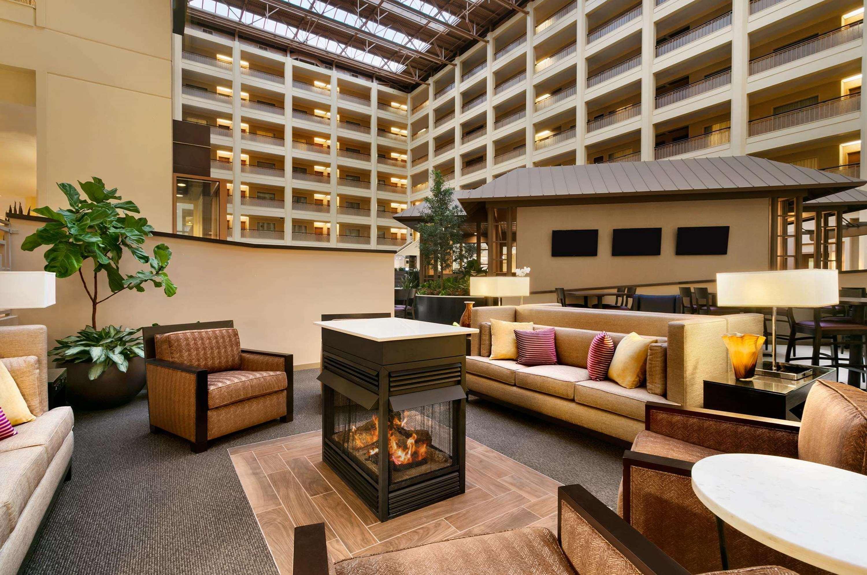 Embassy Suites By Hilton Chicago North Shore Deerfield Eksteriør billede