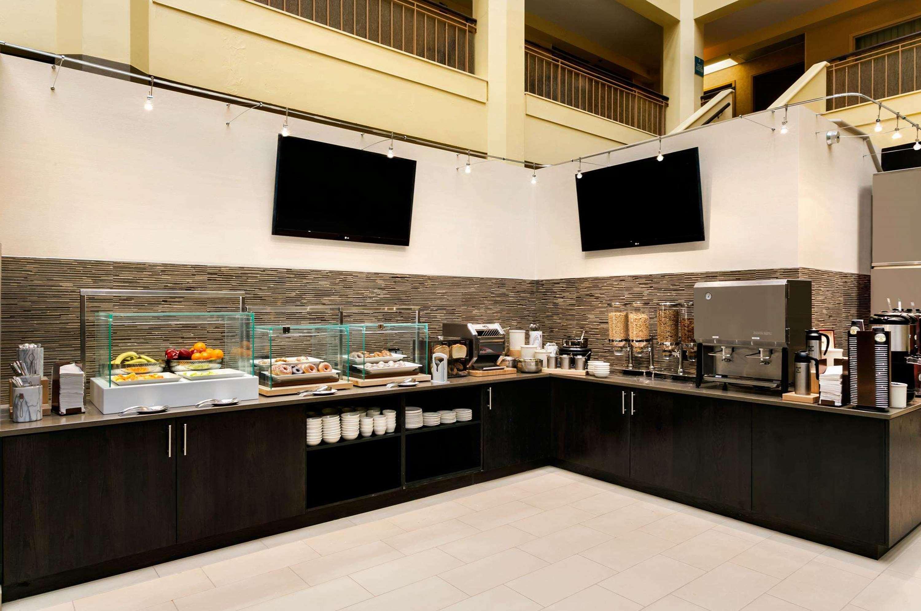 Embassy Suites By Hilton Chicago North Shore Deerfield Eksteriør billede