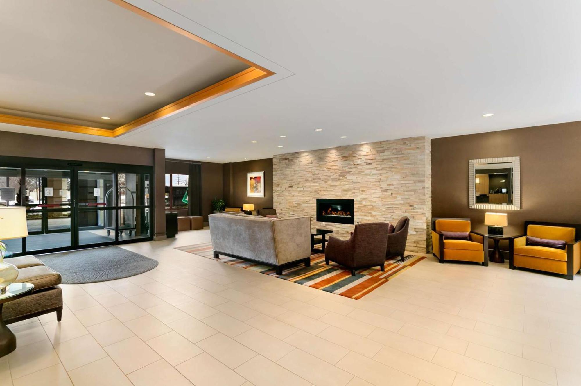 Embassy Suites By Hilton Chicago North Shore Deerfield Eksteriør billede